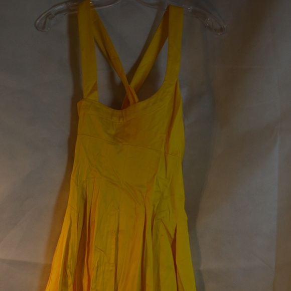 Yellow Sundress Calvin Klein Sizes 4 & 6 NWT - Picture 6 of 8